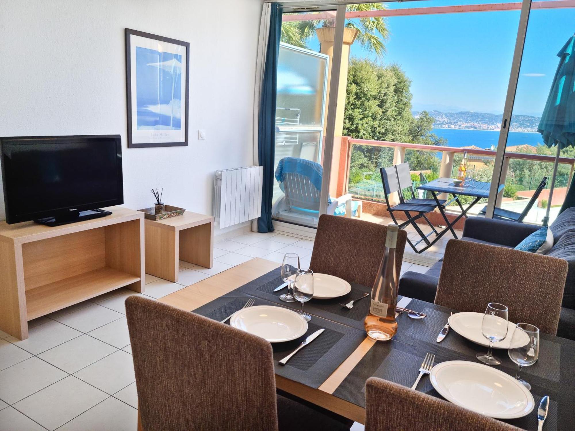 Magnifique Vue Mer Et Piscine - Les Cles De L Esterel Théoule-sur-Mer Extérieur photo
